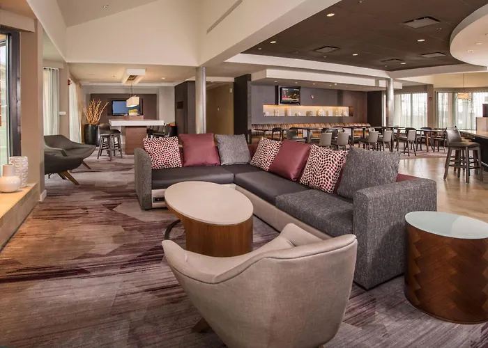 Courtyard By Marriott Baltimore BWI Airport