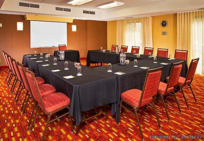 Courtyard By Marriott Baltimore Bwi Airport 3*