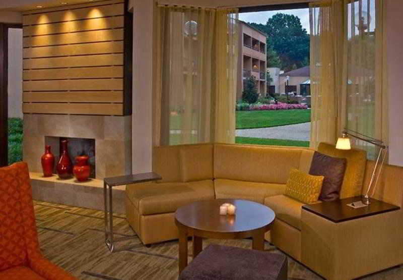 Courtyard By Marriott Baltimore Bwi Airport Hotel